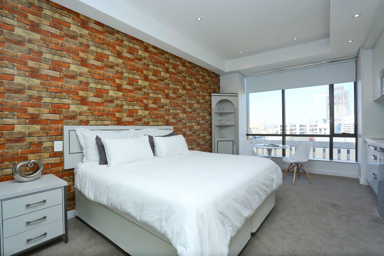 Sandton Skye Apartments Exterior photo