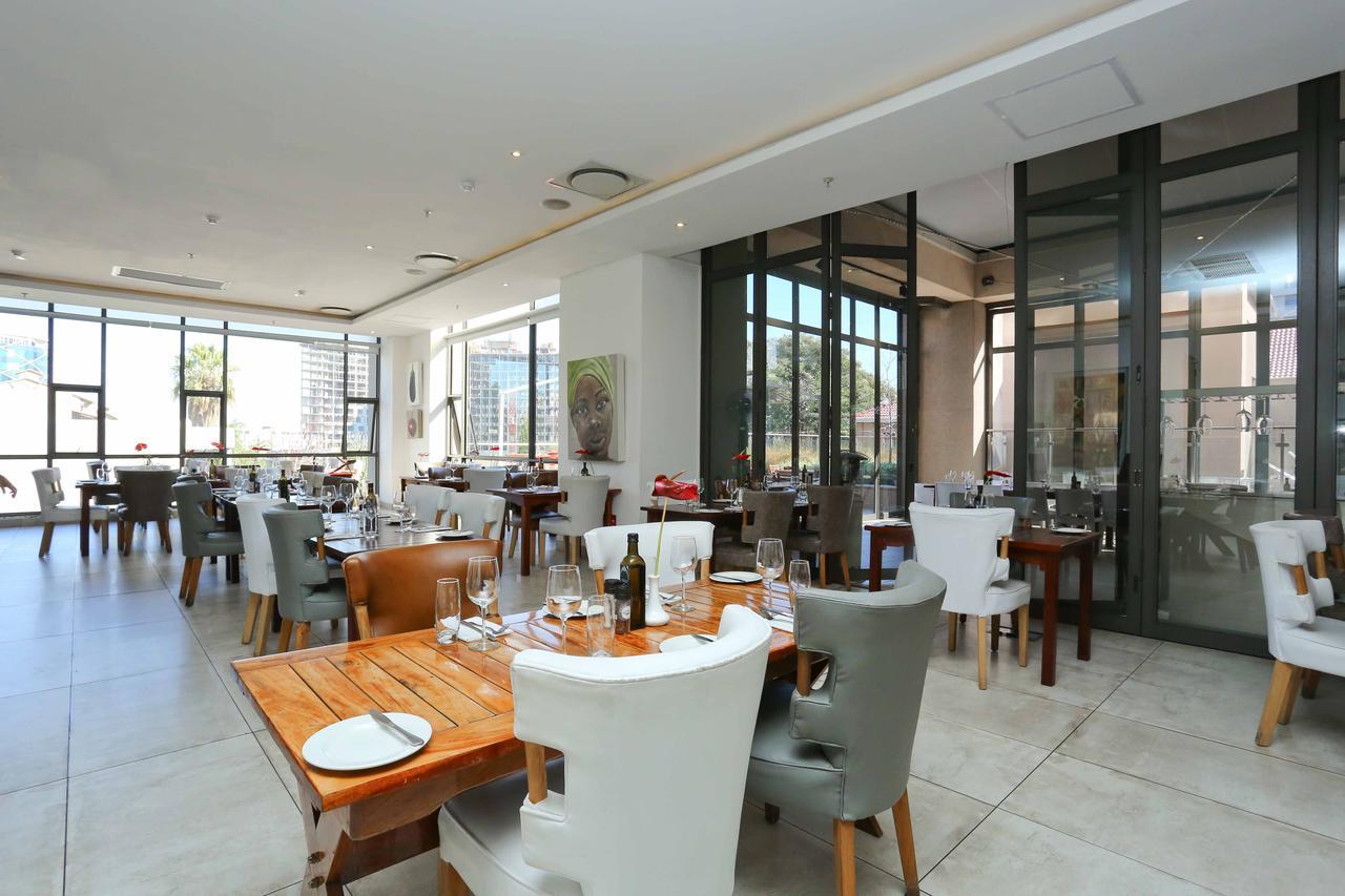 Sandton Skye Apartments Exterior photo